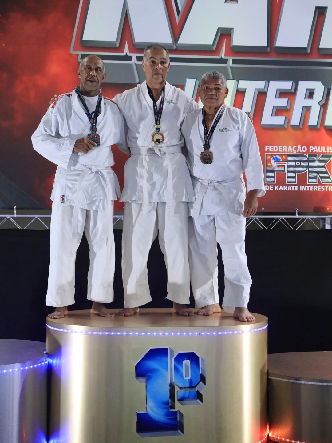 Professores campeões no pódio